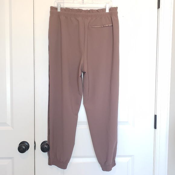 Athleta Metropolis Jogger Drawstring Pants Mineral Brown 10 - Picture 6 of 12